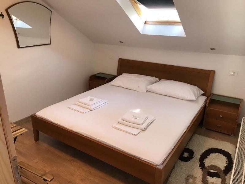 Sobe Zimmer Frei Pozega Exterior foto
