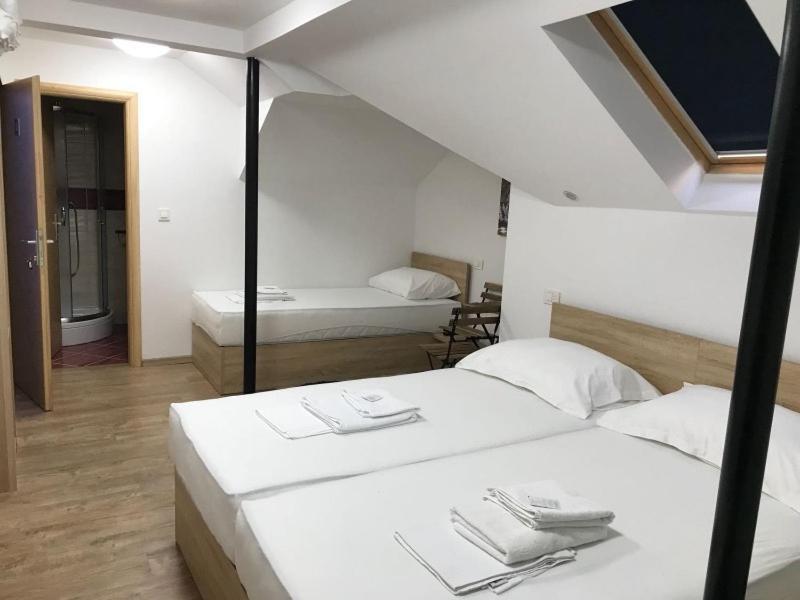 Sobe Zimmer Frei Pozega Exterior foto